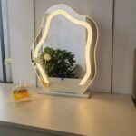 مراة سحابة مضيئة