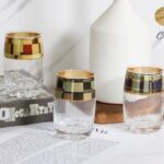 طقم كاسات عصير بإطار ذهبي