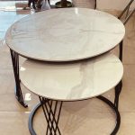 طقم سكملات 2 قطعة وجه بورسلان(مش خشب) رجل معدن