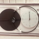 ساعة حائط حجم كبير شكل برواز
